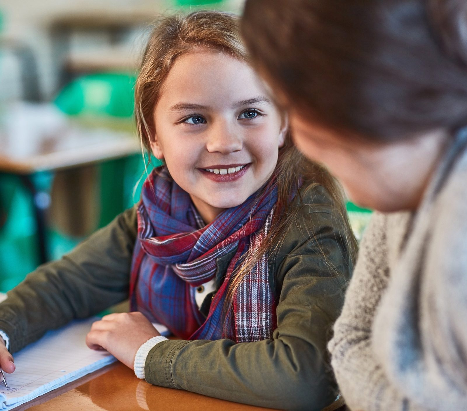 Child talking with an evaluator